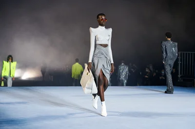 Look 4